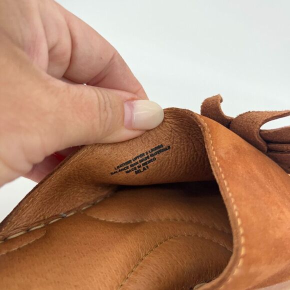 Born Monica Sandal Women's Size 10 Brown Leather Flower Slide Casual Flip Flop - Picture 7 of 11